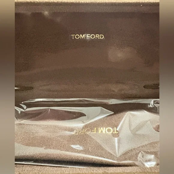 Tom Ford Brown Case only - Picture 2 of 5